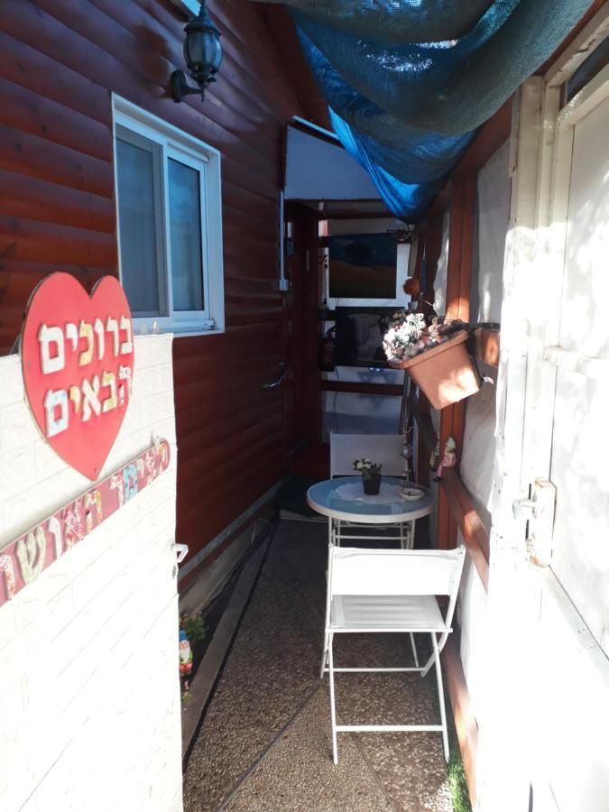 Happiness Zimmer צימר האושר - גם לציבור הדתי Apartment Nahariya Exterior photo